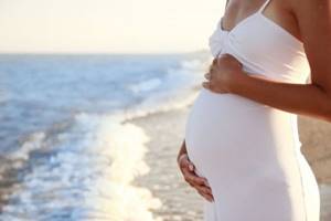 Аутоиммунный тиреоидит и беременность: симптомы, последствия для плода, лечение