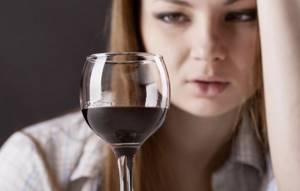 Алкоголь и щитовидка: влияние на функционирование щитовидной железы