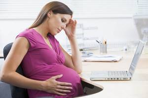 Пособие по беременности и родам в 2018 году. Какие выплаты положены при рождении ребенка